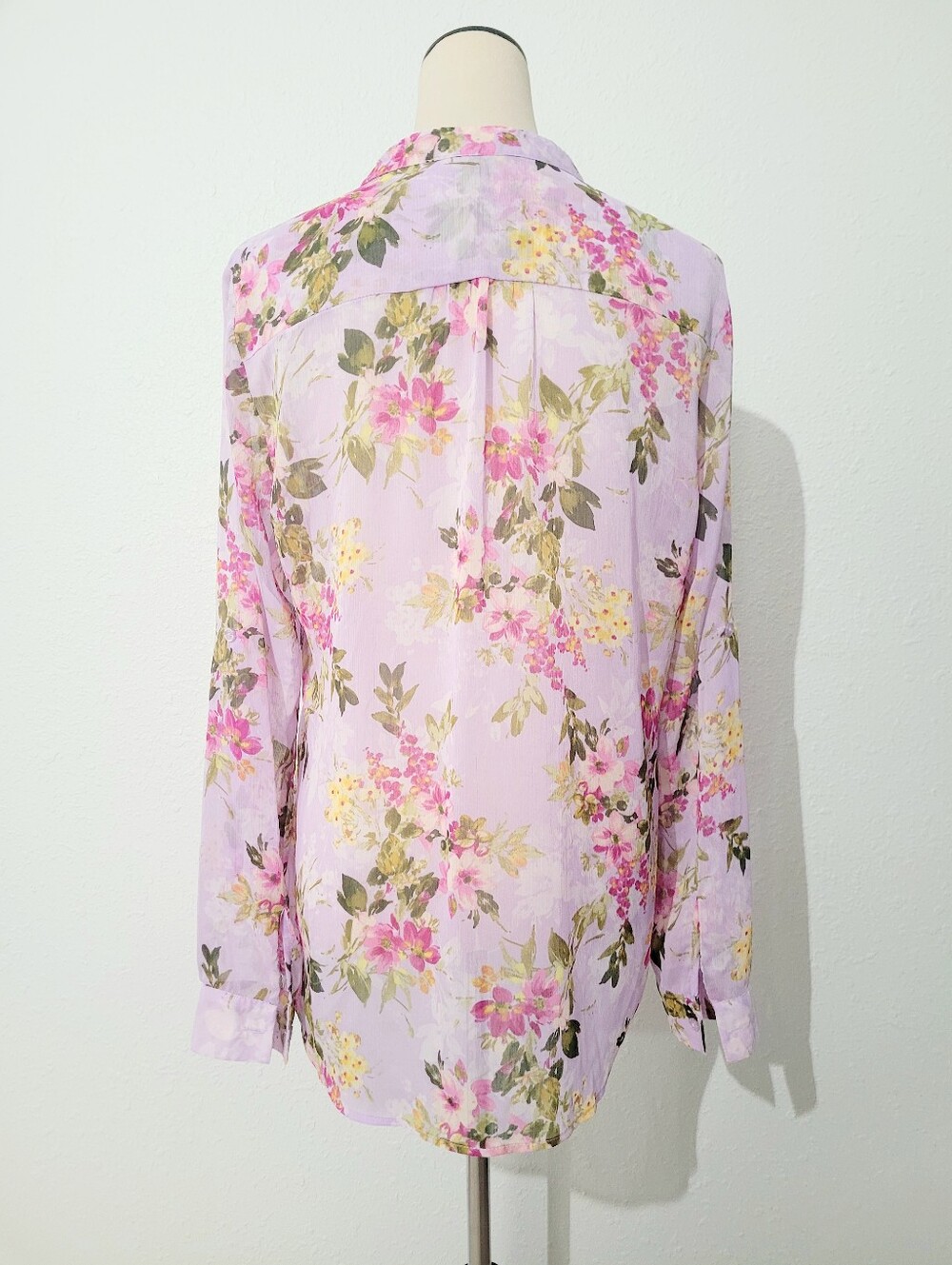 KUT From The Kloth Women Large Floral Blouse Lavender Sheer Button Front Top - Picture 5 of 13